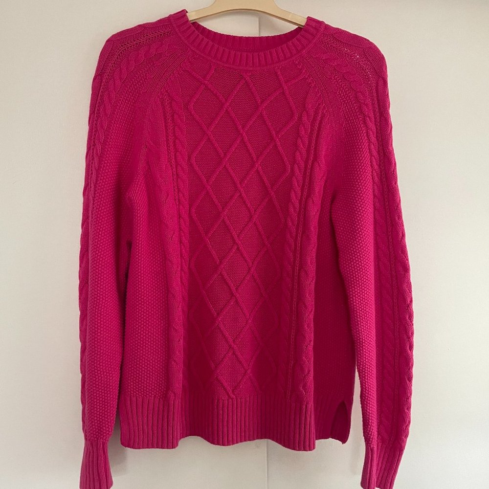 GAP Hot Pink cable knit sweater - Size SMALL/TALL